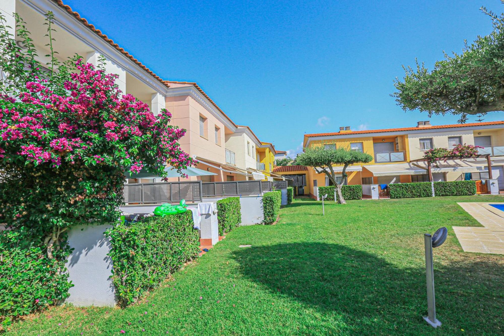 Tarongers - Only Families Villa Cambrils Exteriör bild
